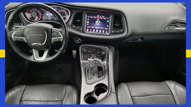 2016 Dodge Challenger SXT Plus