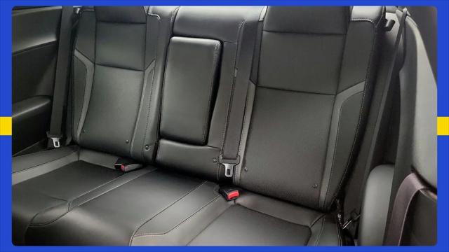 2016 Dodge Challenger SXT Plus