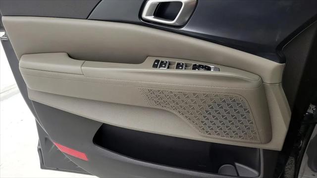 2025 Kia Carnival MPV LXS