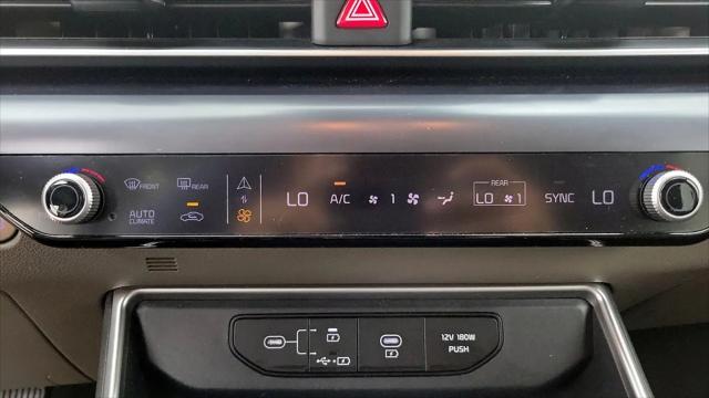 2025 Kia Carnival MPV LXS