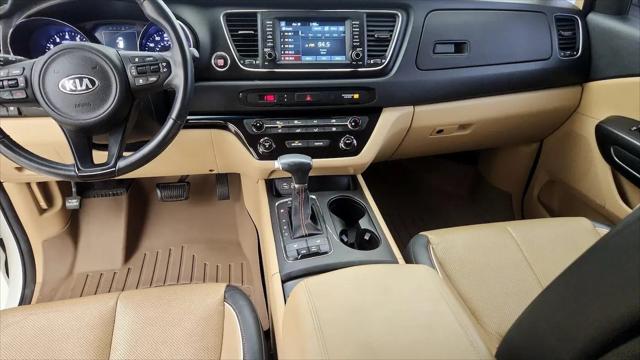 2017 Kia Sedona LX