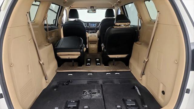 2017 Kia Sedona LX