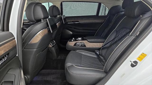 2021 Genesis G90 5.0 Ultimate RWD