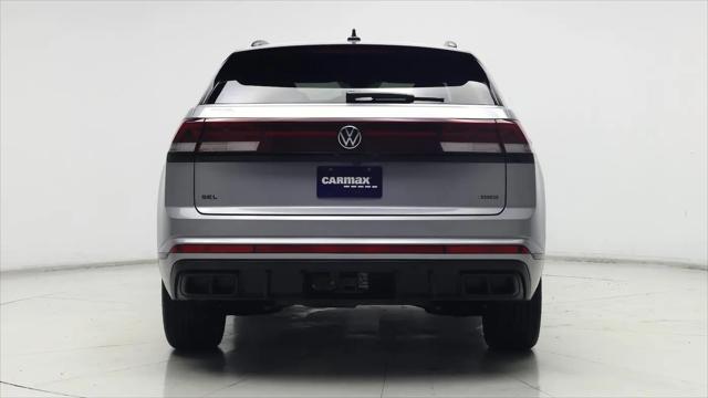 2025 Volkswagen Atlas Cross Sport 2.0T SEL R-Line Black