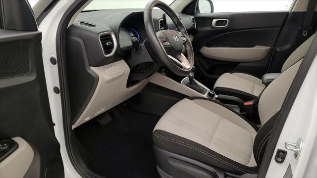 2025 Hyundai Venue SEL