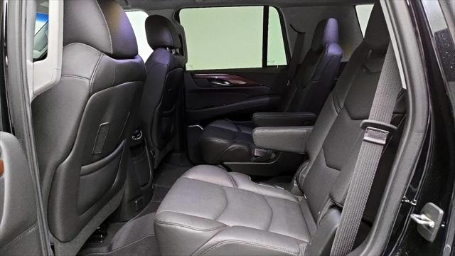 2019 Cadillac Escalade Standard