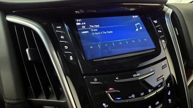 2019 Cadillac Escalade Standard