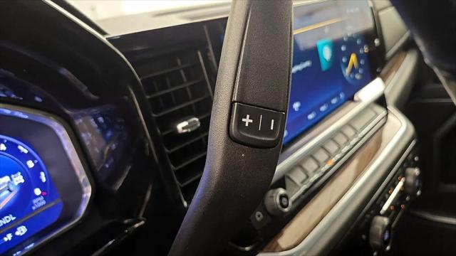 2022 Chevrolet Silverado 1500 4WD Crew Cab Short Bed LT with 2FL