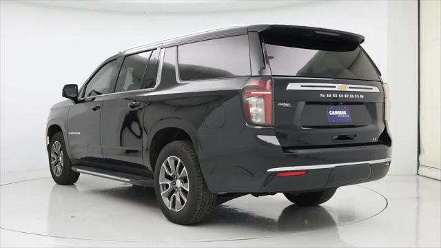 2023 Chevrolet Suburban 4WD LT