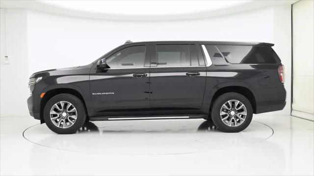2023 Chevrolet Suburban 4WD LT