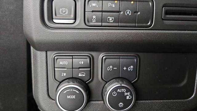 2023 Chevrolet Suburban 4WD LT