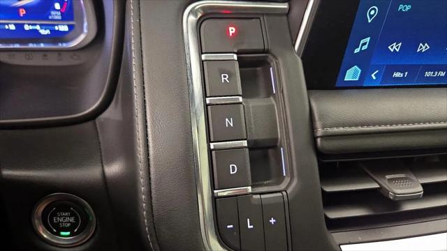 2023 Chevrolet Suburban 4WD LT