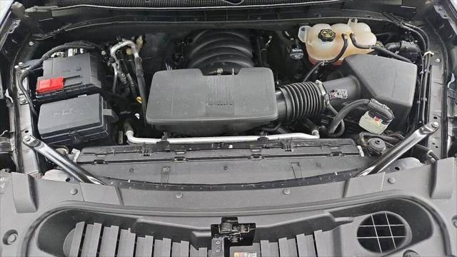 2023 Chevrolet Suburban 4WD LT
