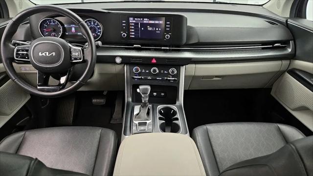 2023 Kia Carnival MPV LX Seat Package