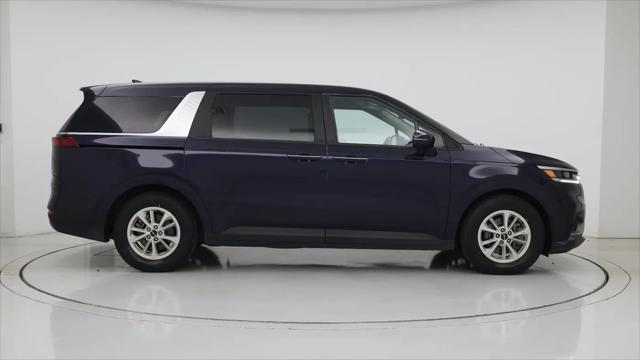 2023 Kia Carnival MPV LX Seat Package