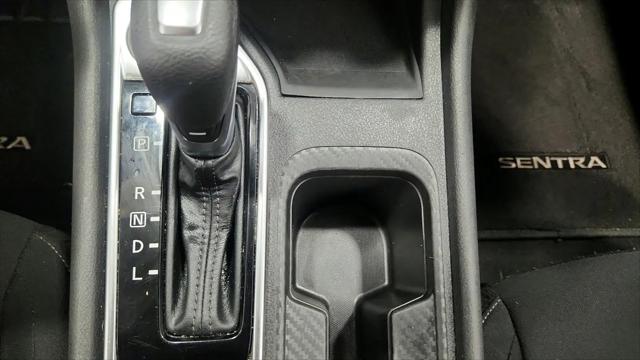 2024 Nissan Sentra SV Xtronic CVT