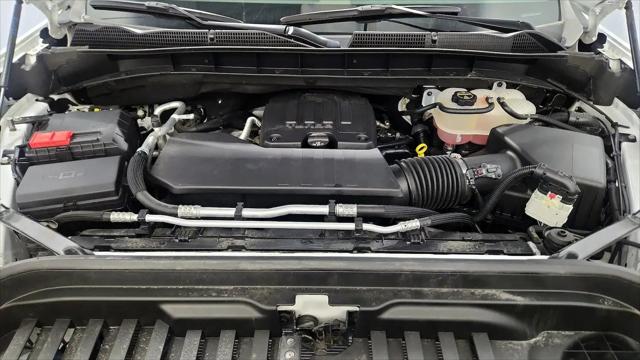 2024 GMC Sierra 1500 4WD Crew Cab Short Box Elevation with 3VL