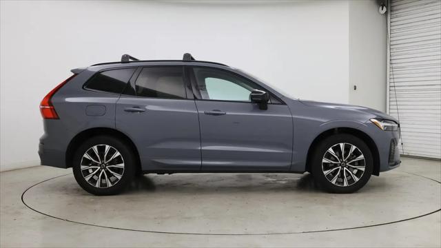 2023 Volvo XC60 B5 Plus Dark Theme