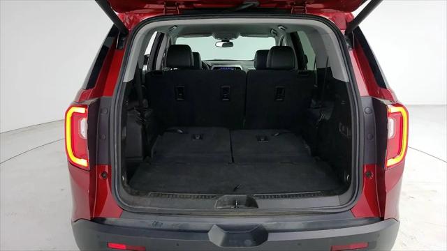 2023 GMC Acadia AWD SLT