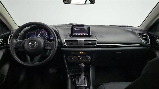 2015 Mazda Mazda3 i Sport