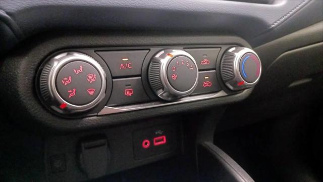 2024 Nissan Versa 1.6 SV