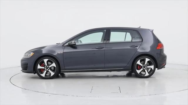 2017 Volkswagen Golf GTI SE 4-Door
