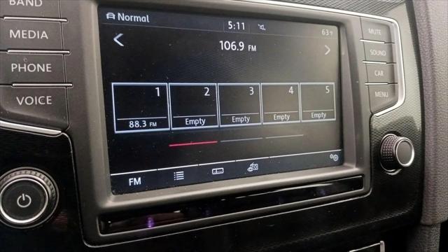 2017 Volkswagen Golf GTI SE 4-Door