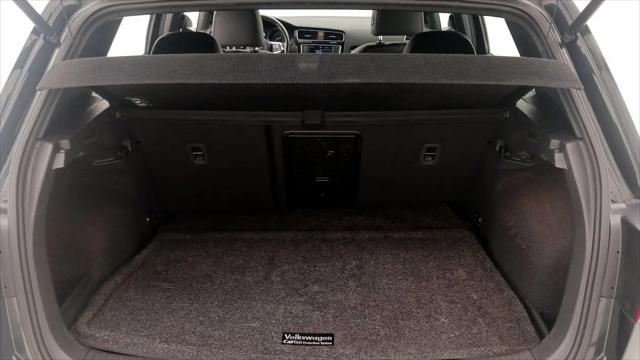 2017 Volkswagen Golf GTI SE 4-Door