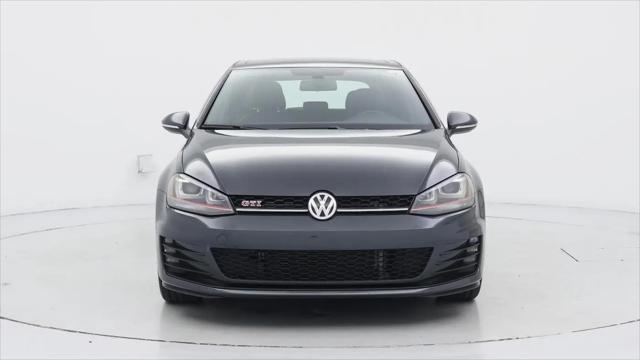 2017 Volkswagen Golf GTI SE 4-Door