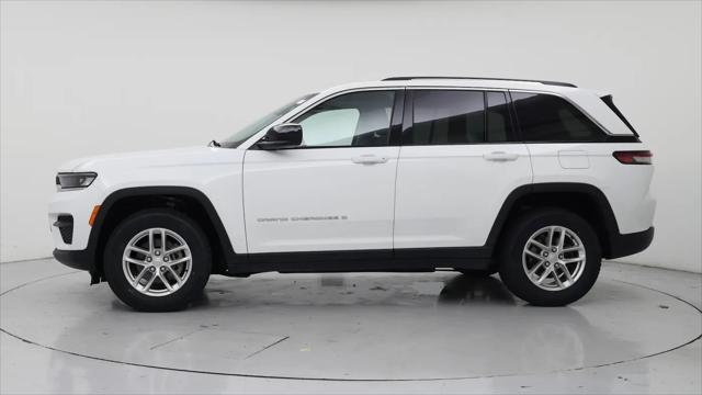 2023 Jeep Grand Cherokee Laredo 4x4