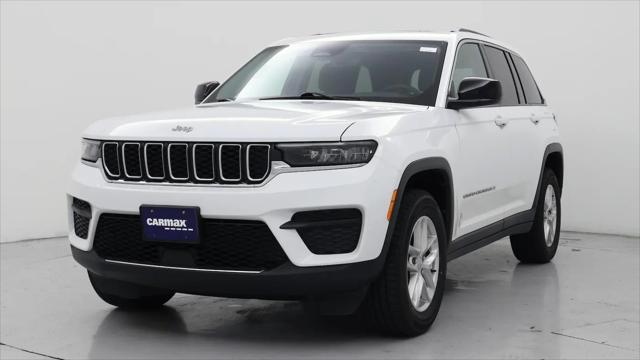 2023 Jeep Grand Cherokee Laredo 4x4