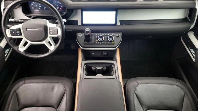 2022 Land Rover Defender 110 X-Dynamic SE