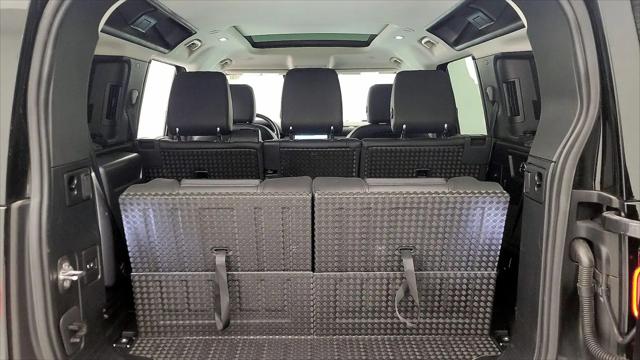 2022 Land Rover Defender 110 X-Dynamic SE