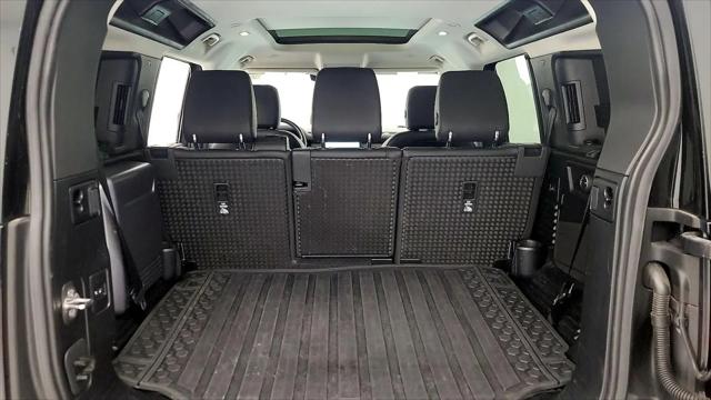2022 Land Rover Defender 110 X-Dynamic SE