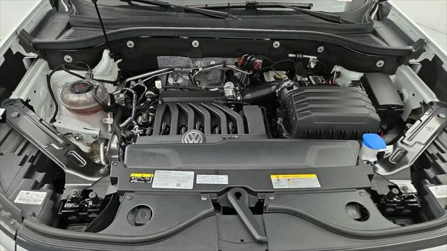 2022 Volkswagen Atlas 3.6L V6 SE w/Technology