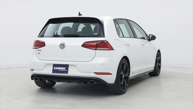 2019 Volkswagen Golf R 2.0T w/DCC & Navigation