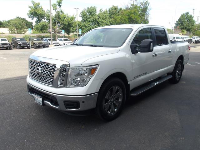 2018 Nissan Titan SV