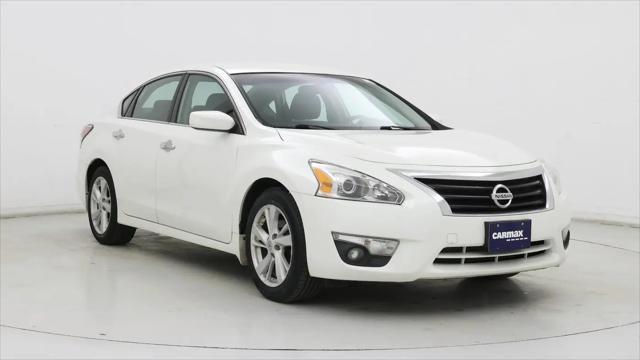 2015 Nissan Altima 2.5 SV for sale in Waukesha, WI