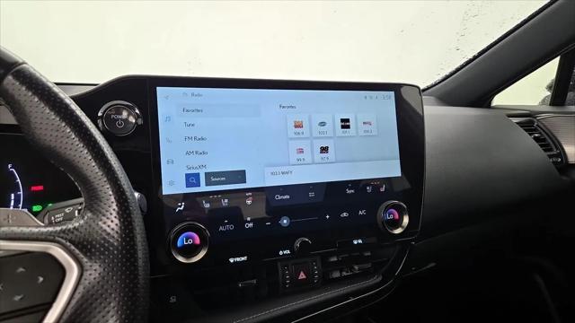 2024 Lexus NX F SPORT Handling