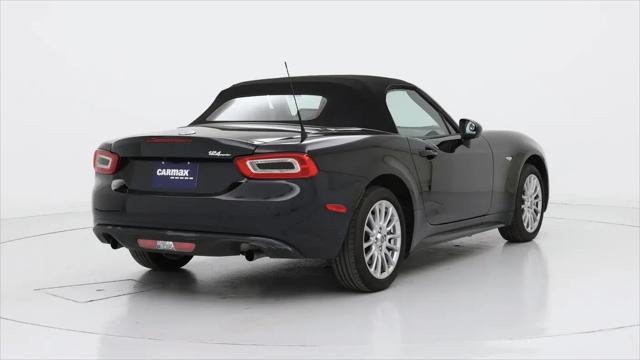 2017 Fiat 124 Spider Classica