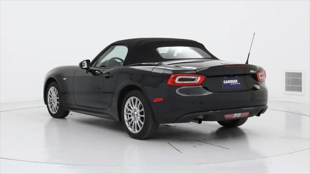 2017 Fiat 124 Spider Classica