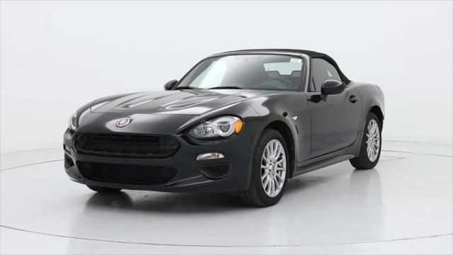 2017 Fiat 124 Spider Classica