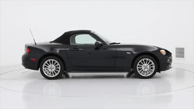 2017 Fiat 124 Spider Classica