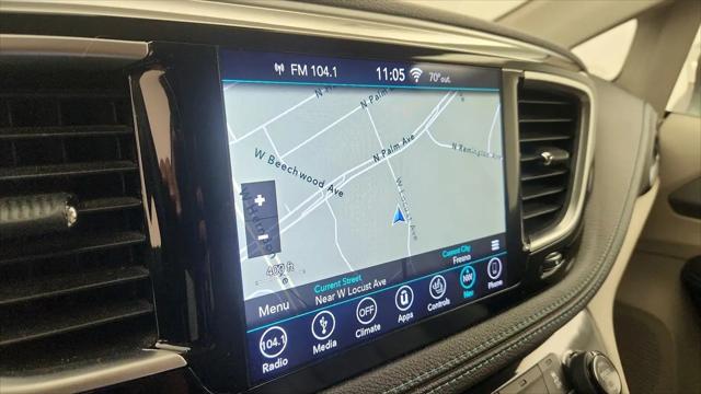 2018 Chrysler Pacifica Hybrid Limited