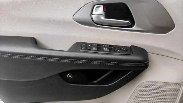 2018 Chrysler Pacifica Hybrid Limited