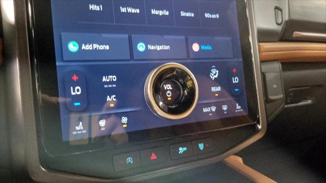 2024 Ford Expedition Platinum MAX