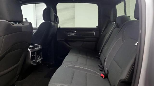 2022 Ram 1500 Big Horn Crew Cab 4x4 5'7" Box