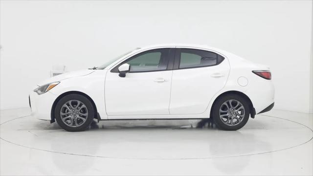 2019 Toyota Yaris XLE