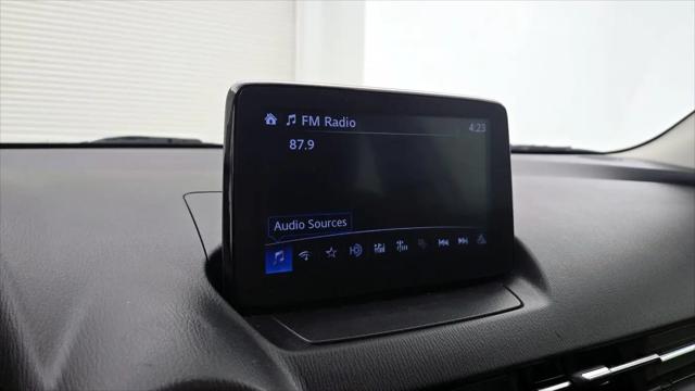 2019 Toyota Yaris XLE