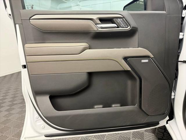 2023 Chevrolet Silverado 1500 4WD Crew Cab Short Bed ZR2